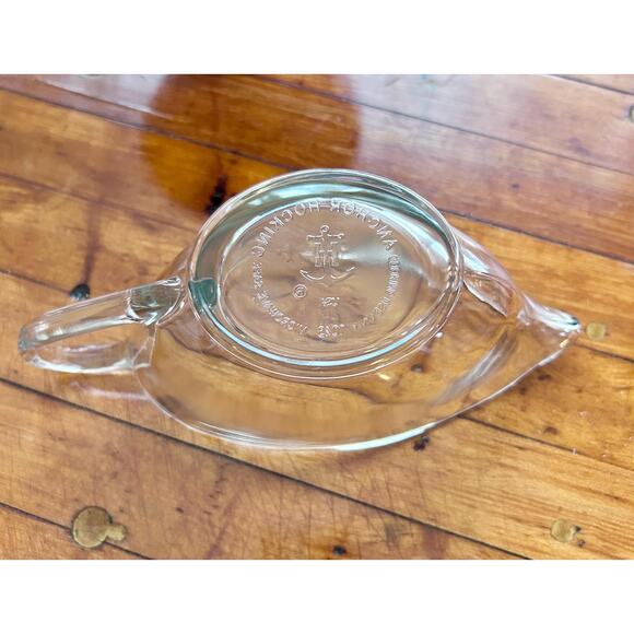 Vintage Clear Glass Anchor Hocking Gravy Boat # 1043 - Picture 5 of 5
